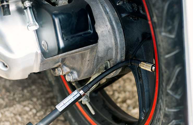 Pressió dels pneumàtics de moto: el que necessites saber per circular amb seguretat