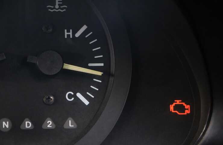 Testimoni de fallada del motor: què significa i què fer si s’encén
